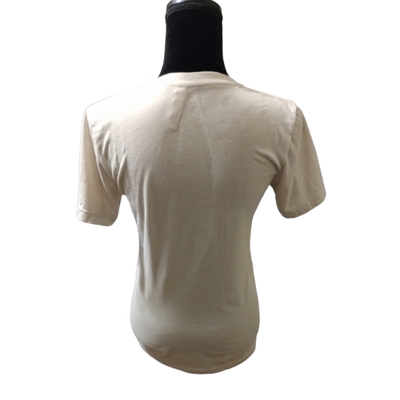 🛍️ CLEARANCE... Bridgerton T-Shirt - Off-White In Color, Size XS - Picture 2 of 4